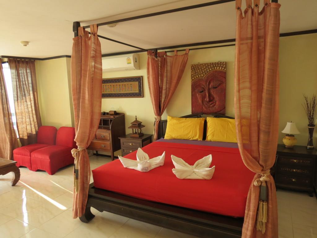 Jomtien Plaza Suite Apartments Room photo